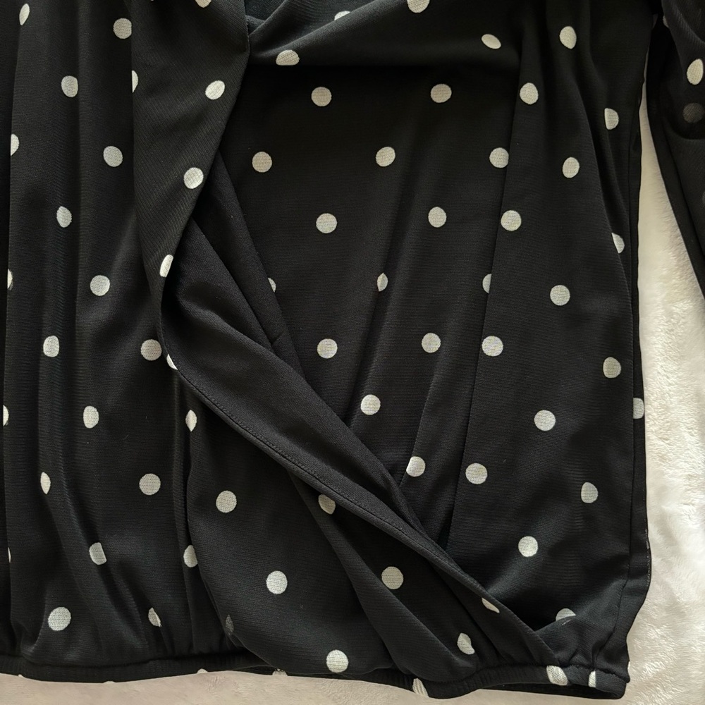 INC Long Sleeve Cold Shoulder Polka Dot Surplice Top--EUC--M - Picture 8 of 14